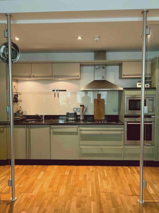 ברייטון Stunning Victorian Mansion Apartment - Hosted By Agf Property - Free Parking Upon Request מראה חיצוני תמונה